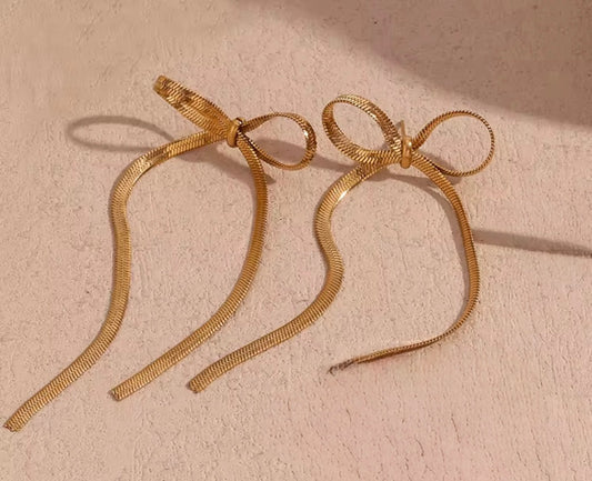 Bowtiful Earrings