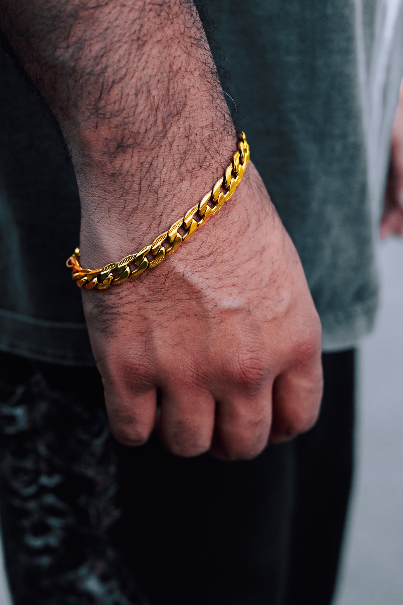 Zion’s Gold Curb Chain Bracelet