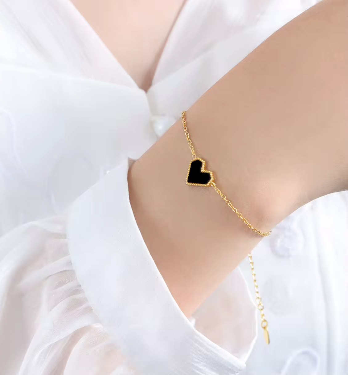 Amora’s Heart Bracelet