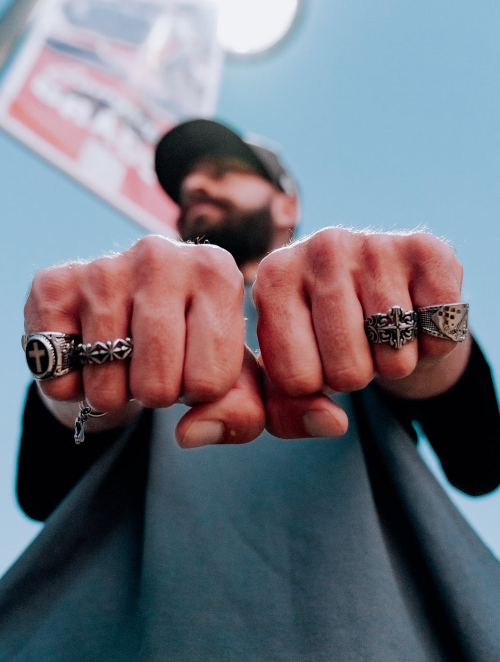 Urban Throne Ring