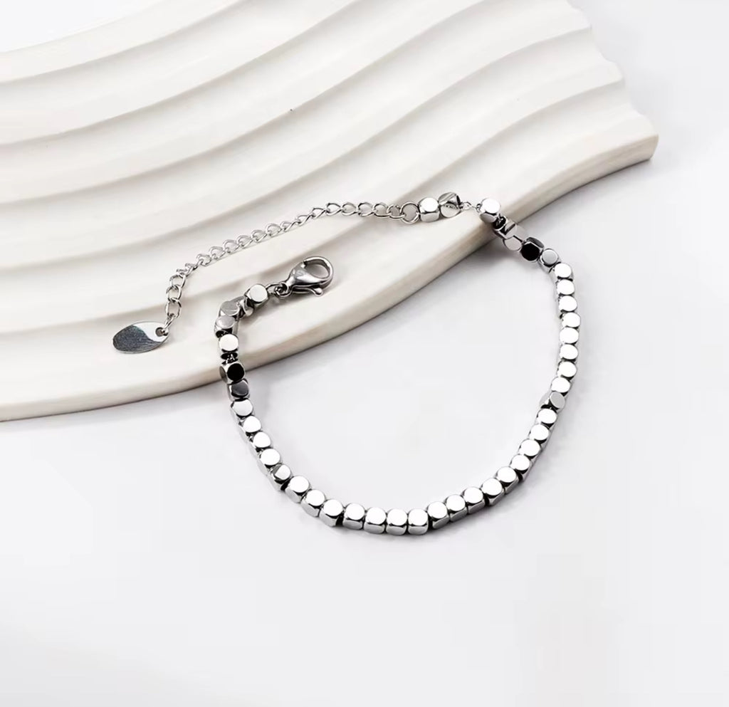 Silvery Square Beaded Bracelet