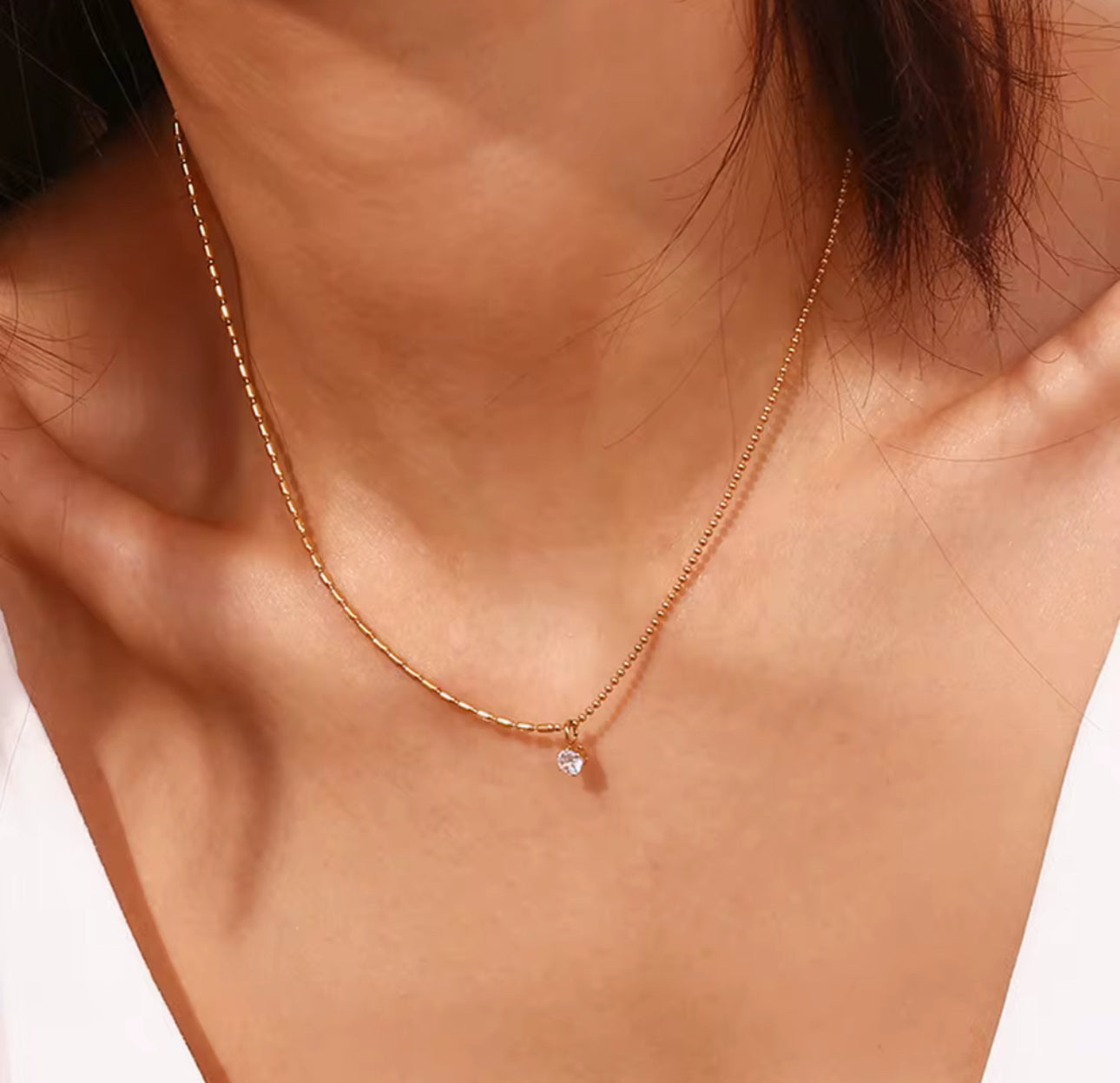 Nyra’s Single Zircon Necklace