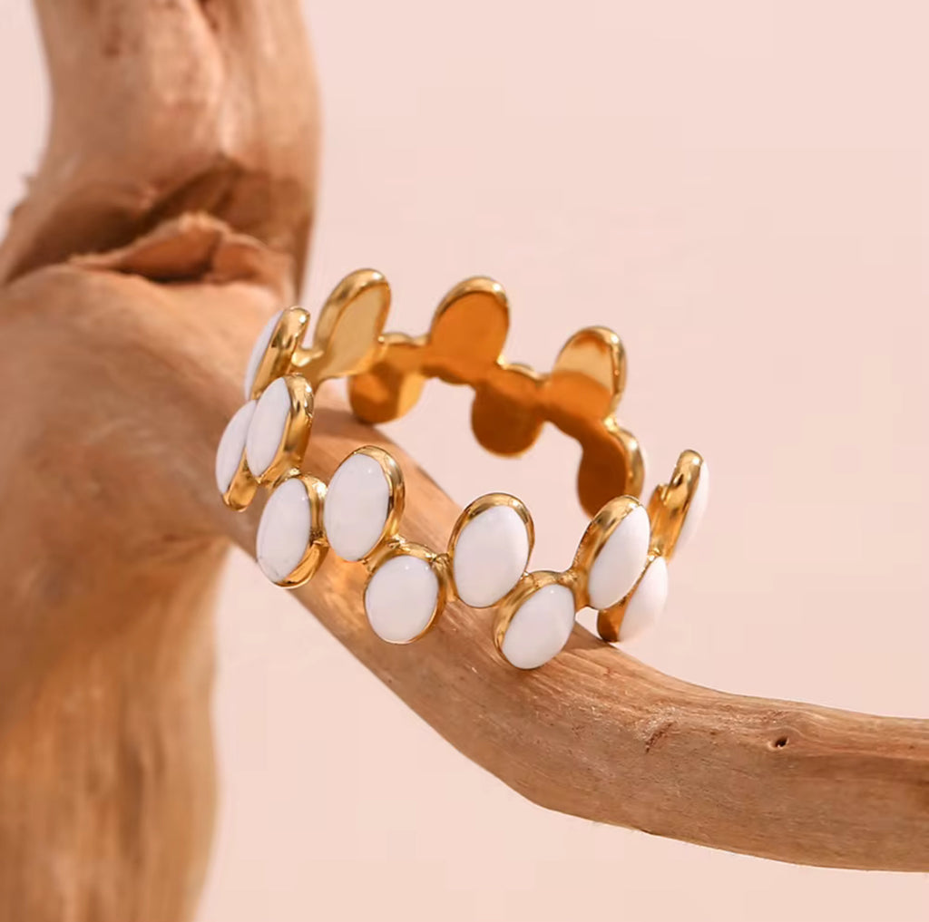 Lily Enamel Ring
