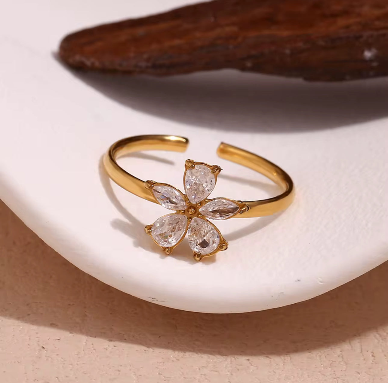 Crystal’s Floral Ring