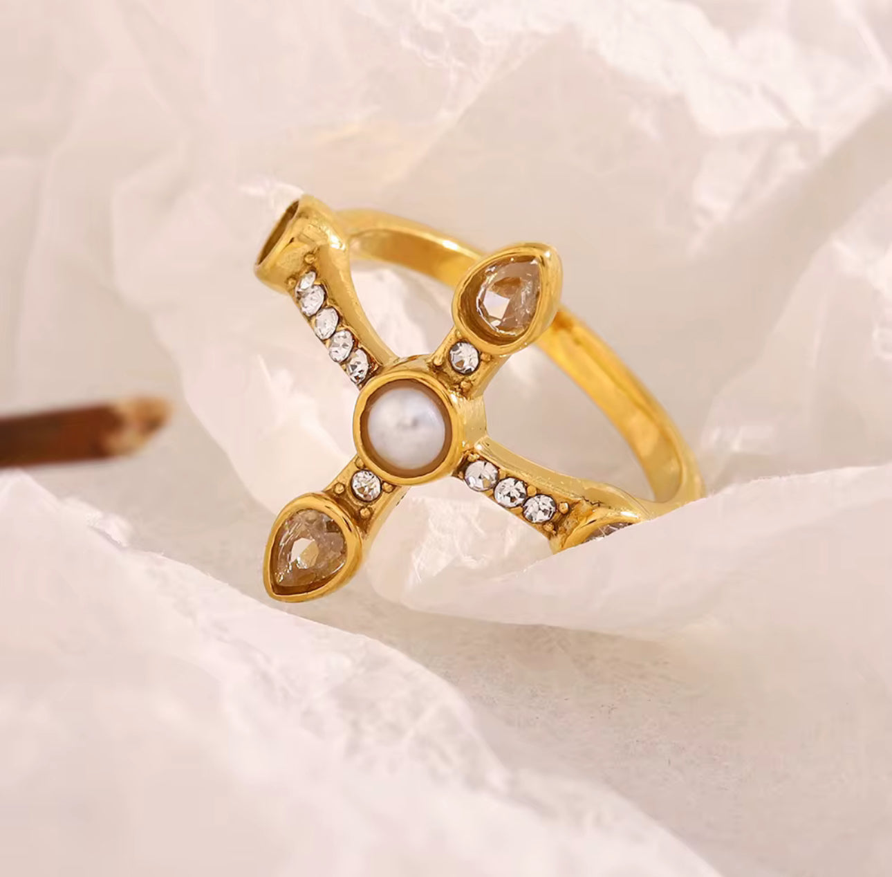 Bella’s Cross Zirconia Ring