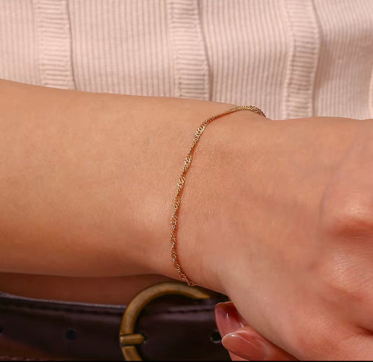 Elysia’s Singapore Chain Bracelet