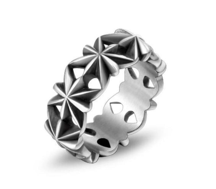 Majesty Club Ring