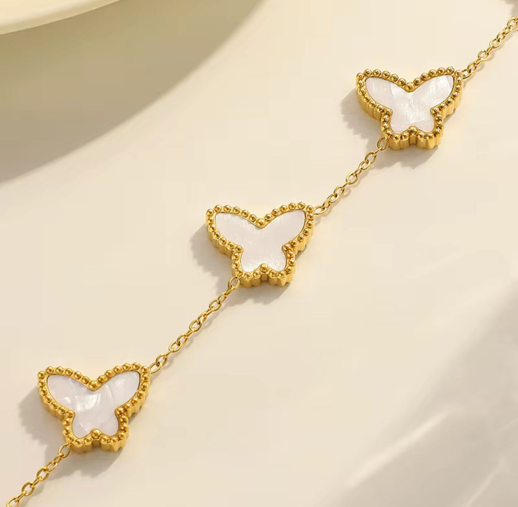 Titli Motherpearl Bracelet