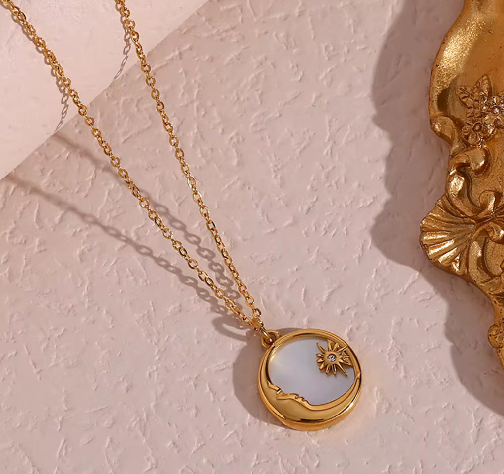 Moonlight Pearl Necklace
