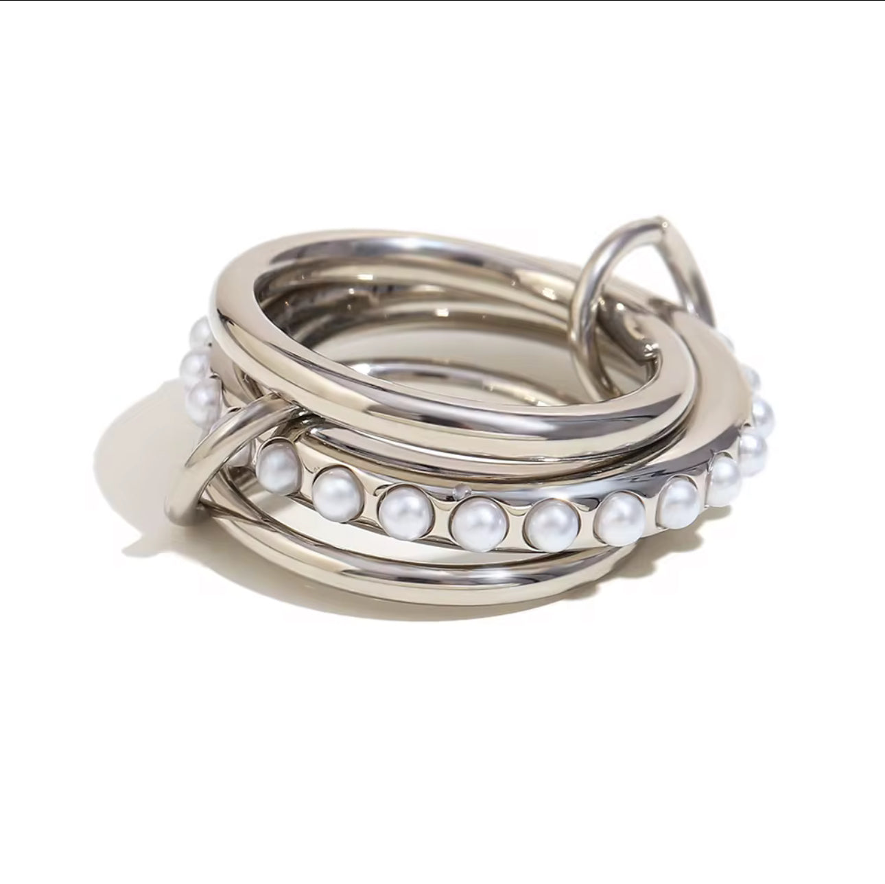 Trinity Loop Ring